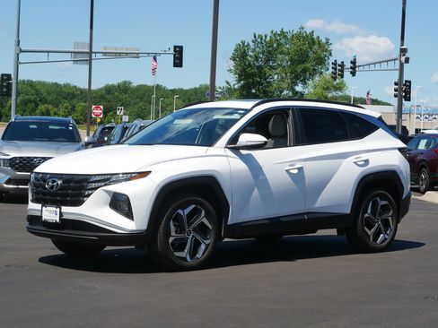 Certified 2023 Hyundai Tucson SEL w/ Convenience Package AWD/4WD image 2
