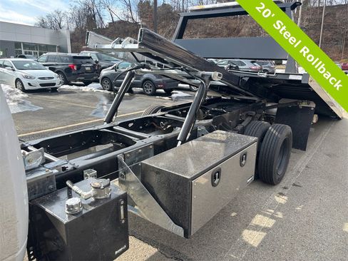 New 2026 RAM 5500 Tradesman image 29