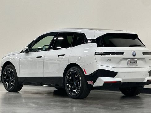 Certified 2024 BMW iX xDrive50 w/ Sport Package AWD/4WD image 6