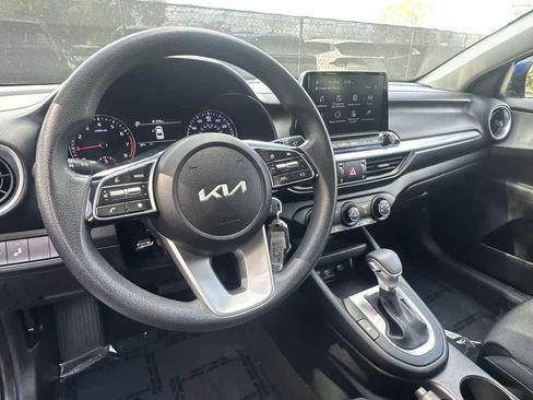 Certified 2023 Kia Forte LXS w/ LXS Technology Package image 13