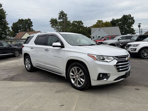 Used 2020 Chevrolet Traverse High Country AWD/4WD image 3