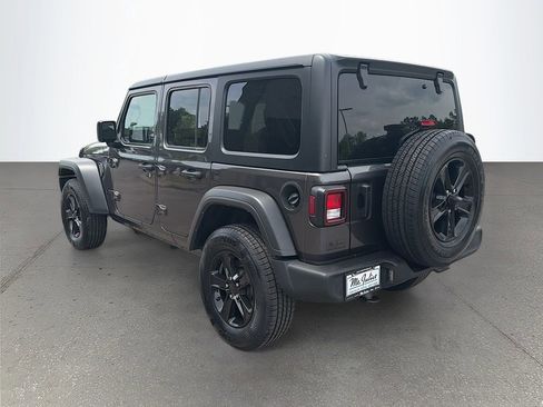 Used 2022 Jeep Wrangler Unlimited Sport AWD/4WD image 6