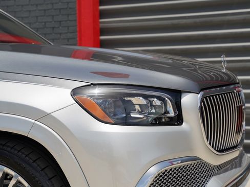 Used 2021 Mercedes-Benz Maybach GLS 600 4MATIC image 19