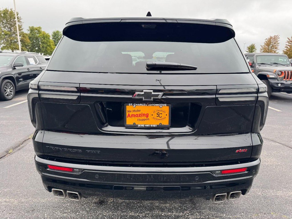 Used 2026 Chevrolet Traverse RS w/ LPO, Floor Liner Package AWD/4WD image 4