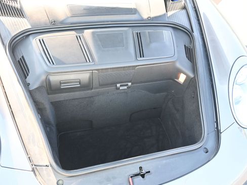 Used 2011 Porsche 911 Turbo S image 21