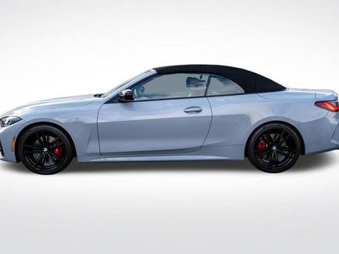 Used 2024 BMW M440i Convertible w/ Premium Package RWD image 36
