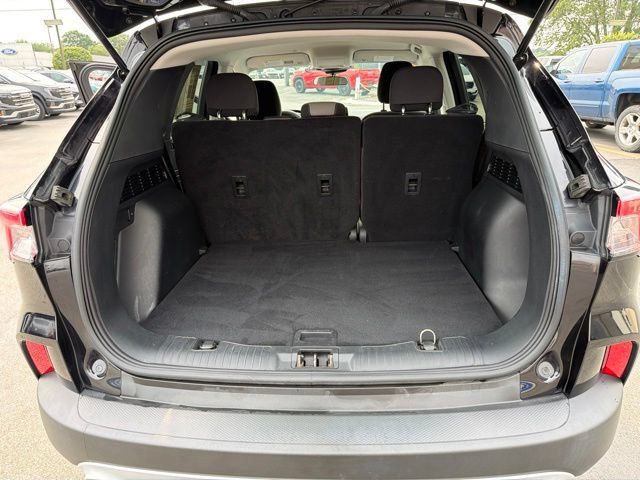 Used 2021 Ford Escape SE w/ Cold Weather Package AWD/4WD image 25