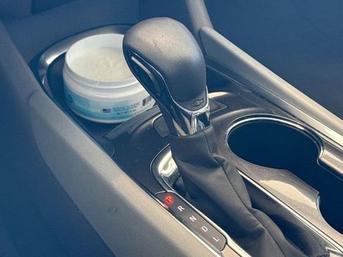 Used 2023 Chevrolet Malibu LT image 20