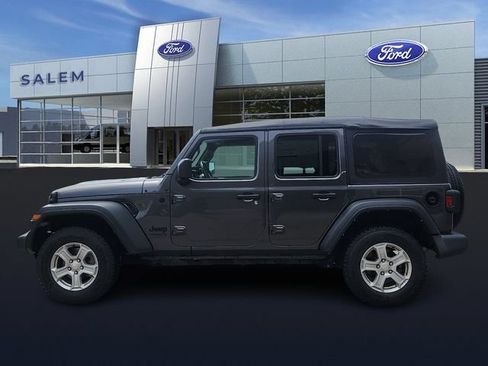 Used 2022 Jeep Wrangler Unlimited Sport AWD/4WD image 5