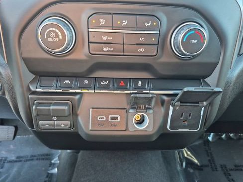 Certified 2026 Chevrolet Silverado 1500 Custom AWD/4WD image 23