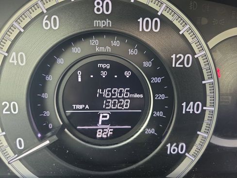 Used 2017 Honda Accord EX-L image 23
