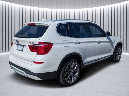 Used 2016 BMW X3 xDrive28i image 3