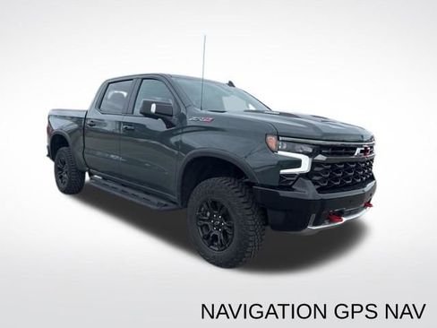 Used 2025 Chevrolet Silverado 1500 ZR2 image 12
