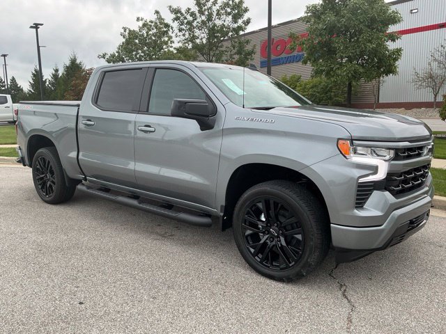 New 2026 Chevrolet Silverado 1500 RST w/ Convenience Package II AWD/4WD image 2