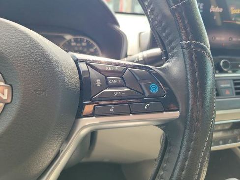 Certified 2023 Nissan Altima 2.5 SL FWD image 27