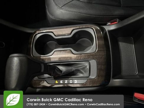 Used 2016 GMC Canyon SLT w/ Driver Alert Package AWD/4WD image 23