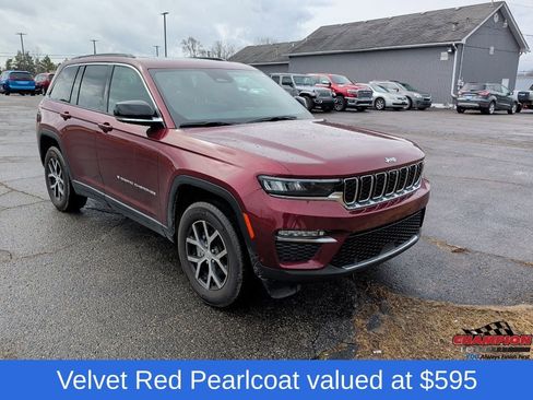 Used 2024 Jeep Grand Cherokee Limited w/ Luxury Tech Group II image 6