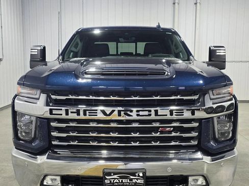 Used 2020 Chevrolet Silverado 2500 LTZ w/ LTZ Premium Package image 3