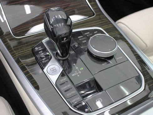 Used 2020 BMW X5 sDrive40i w/ Luxury Seating Package RWD image 61