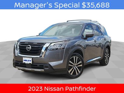Used 2023 Nissan Pathfinder Platinum