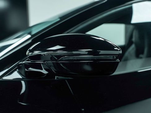 New 2025 Lotus Emira image 12