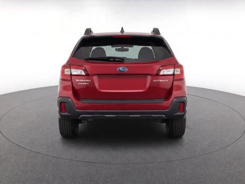 Used 2018 Subaru Outback 2.5i Limited AWD/4WD image 7