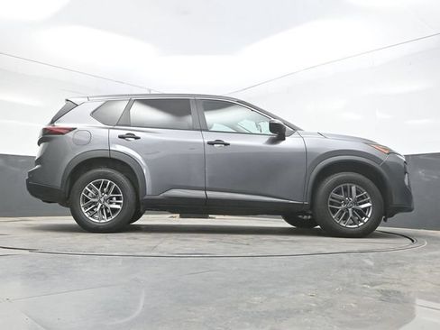 Used 2024 Nissan Rogue S AWD/4WD image 43