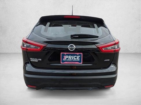 Used 2022 Nissan Rogue Sport S image 6