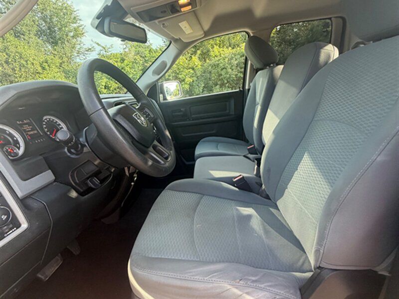 Used 2015 RAM 1500 Express AWD/4WD image 18