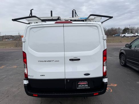 Used 2023 Ford Transit 250 Low Roof AWD image 6