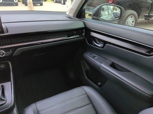 Used 2024 Honda CR-V EX-L image 16