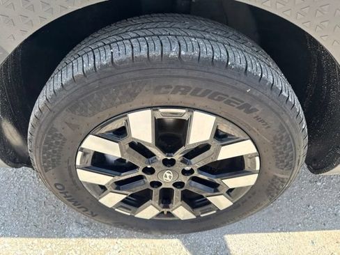 Used 2025 Hyundai Santa Cruz SEL AWD/4WD image 21