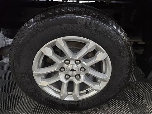 Used 2023 Chevrolet Silverado 1500 RST AWD/4WD image 13