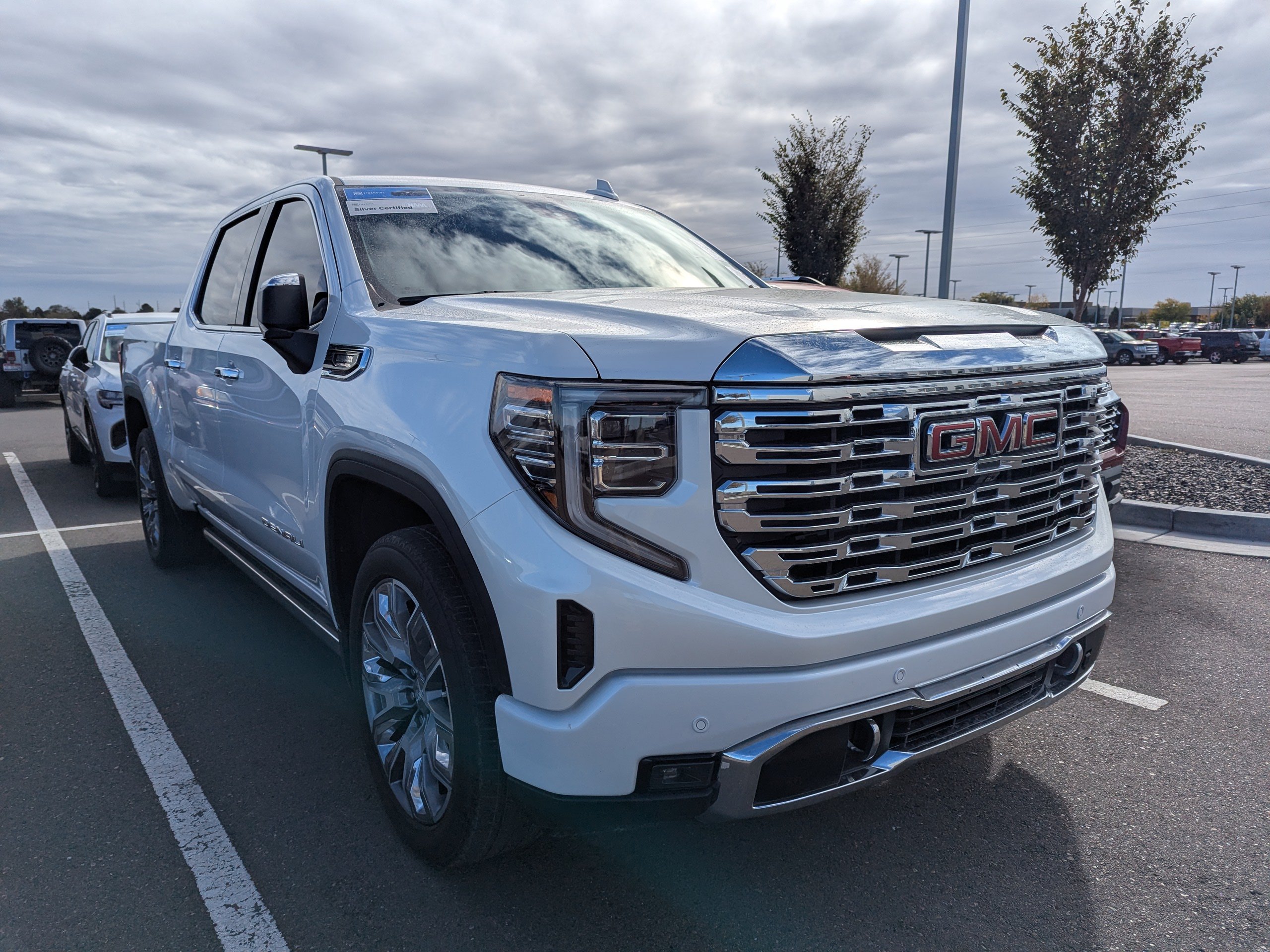 Used 2023 GMC Sierra 1500 Denali AWD/4WD image 4