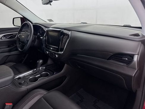 Used 2018 Chevrolet Traverse RS FWD image 32