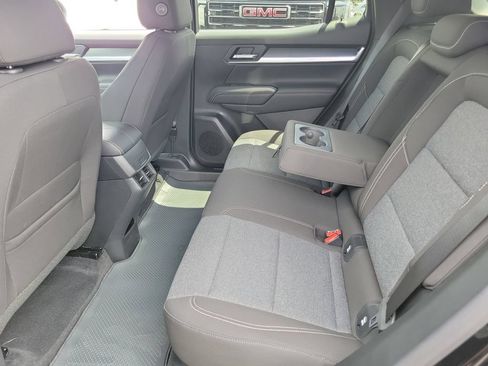 New 2026 GMC Terrain Elevation FWD image 8