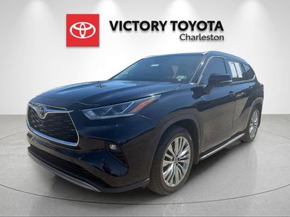 Used 2025 Toyota Highlander Platinum