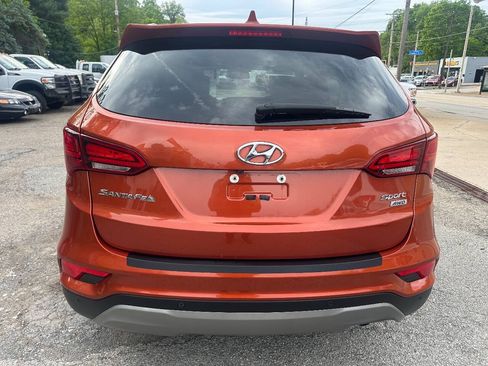 Used 2017 Hyundai Santa Fe Sport w/ 2.4L Tech Package 04 AWD/4WD image 6