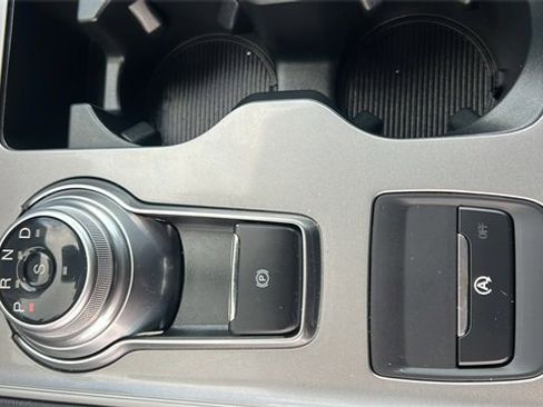 Used 2024 Ford Edge SEL w/ Convenience Package image 25