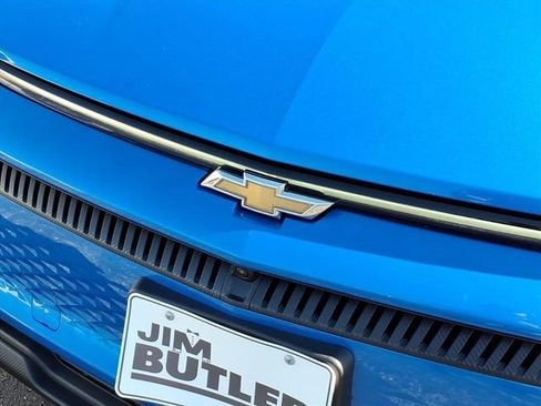 New 2026 Chevrolet Equinox EV LT image 19