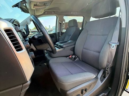 Used 2017 GMC Sierra 1500 SLE image 12