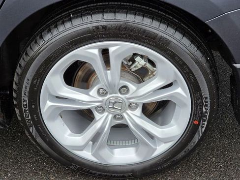 Used 2025 Honda Accord LX image 15