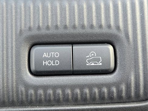 New 2026 Jeep Cherokee Limited image 18