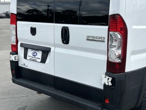 Used 2023 RAM ProMaster 2500 FWD image 16