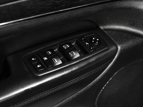 Used 2018 Jeep Grand Cherokee High Altitude image 41