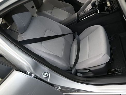 New 2026 Toyota Prius LE image 14