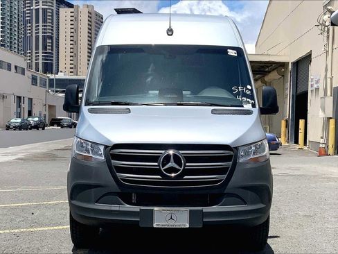 New 2025 Mercedes-Benz Sprinter 2500 image 3