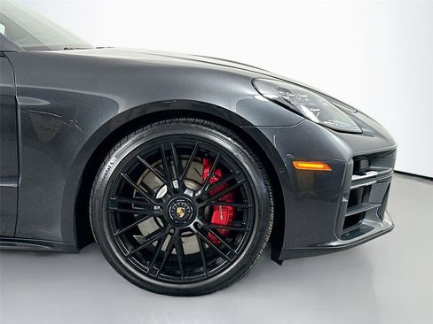 Certified 2025 Porsche Panamera GTS AWD/4WD image 14
