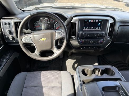 Used 2018 Chevrolet Silverado 1500 LT w/ All Star Edition AWD/4WD image 19