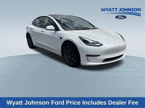 Used 2022 Tesla Model 3 RWD image 1